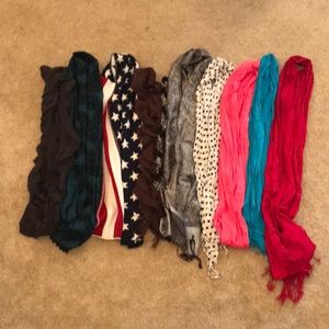 10 scarves
